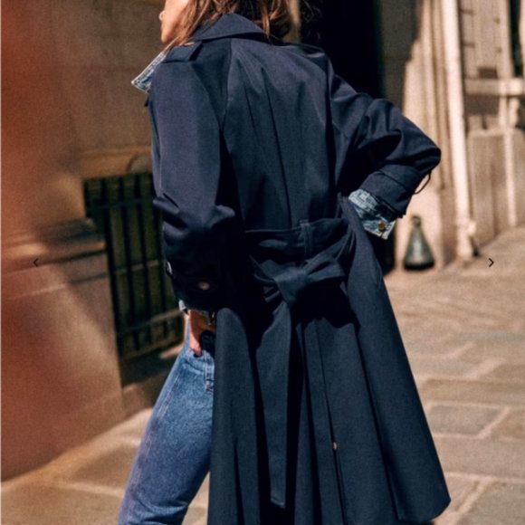Sezane SCOTT Trench Coat in Navy Blue - Picture 5 of 8